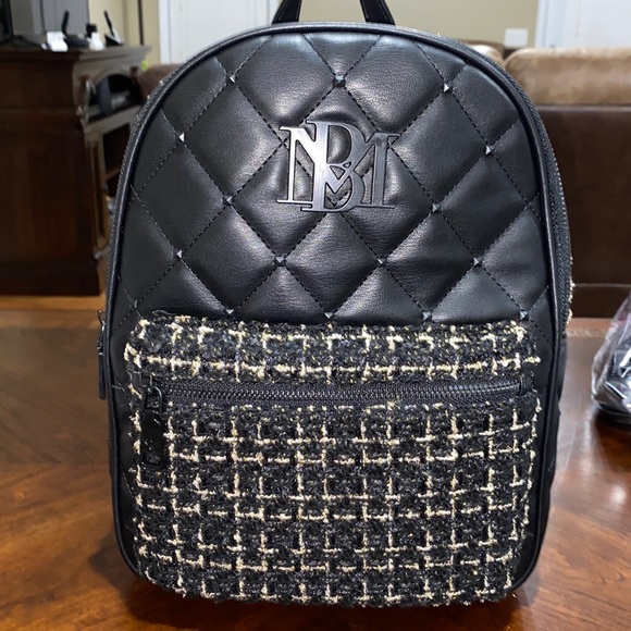 New with tags Badgley Mischka Big Diamond Quilted Nylon - Picture 1 of 9